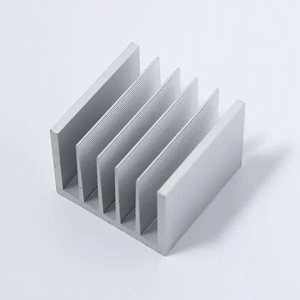 square body aluminum radiator Manufacturer .jpg